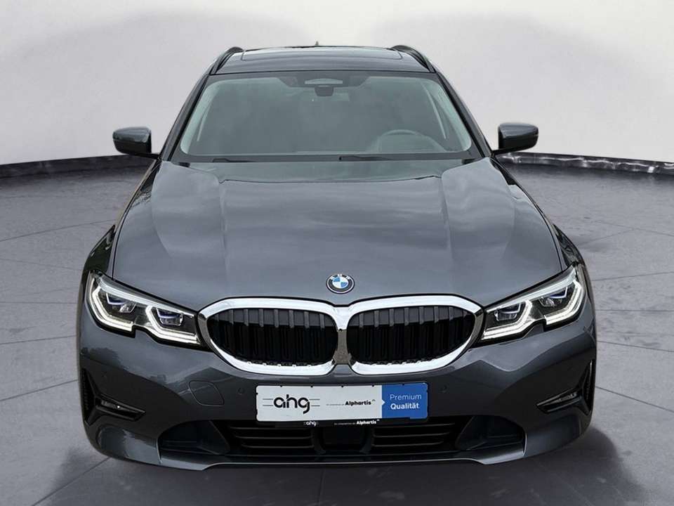 BMW 330 - Imagem 7