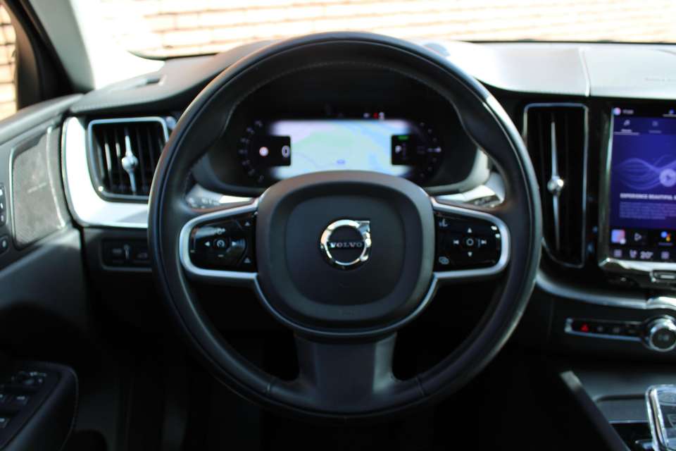 Volvo XC60 - Imagem 4