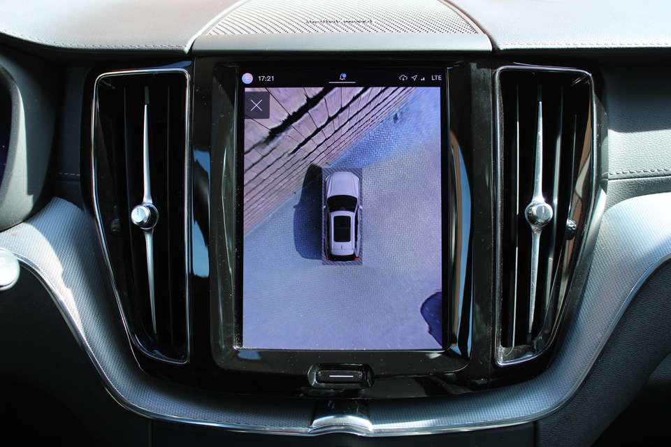 Volvo XC60 - Imagem 12