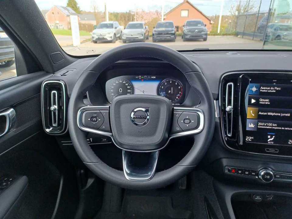 Volvo XC40 - Imagem 8