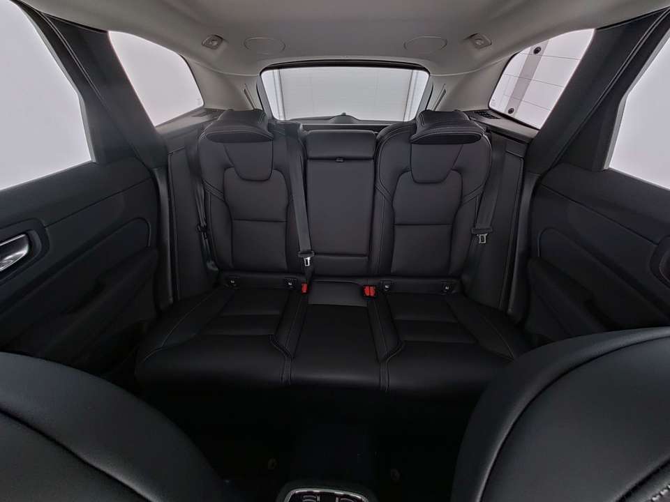 Volvo XC60 - Imagem 7