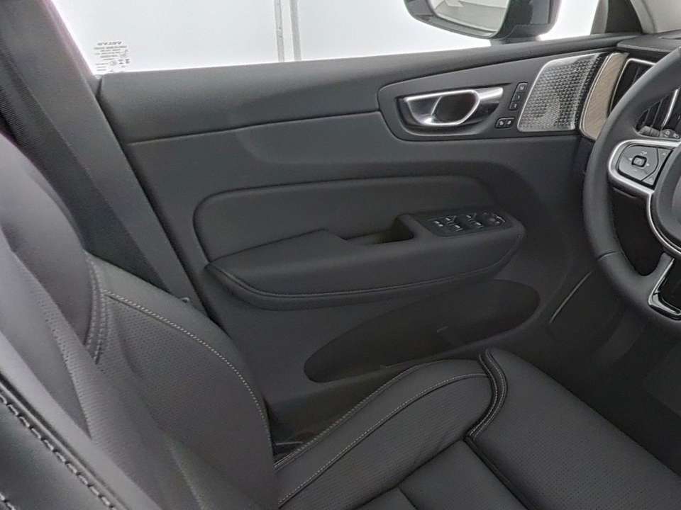 Volvo XC60 - Imagem 11