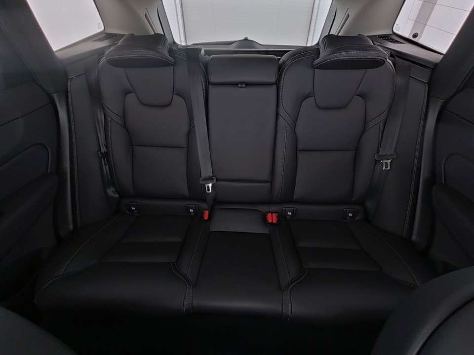 Volvo XC60 - Imagem 12