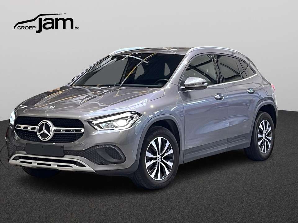 Mercedes-Benz GLA 180 - Imagem 1
