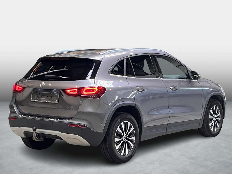 Mercedes-Benz GLA 180 - Imagem 3