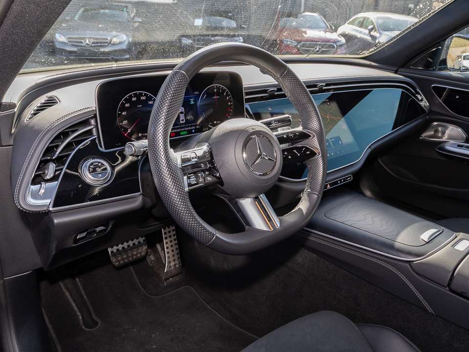 Mercedes-Benz E 300 - Imagem 4