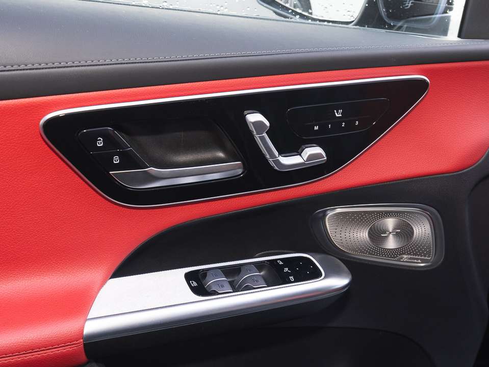 Mercedes-Benz GLC 300 - Imagem 5