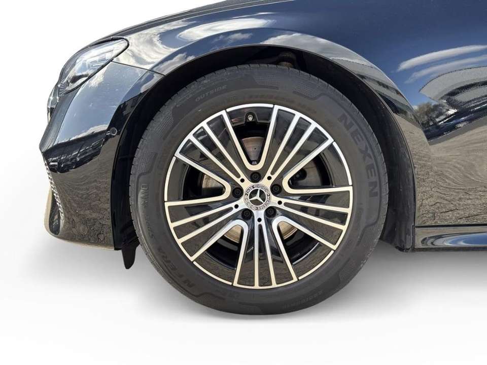 Mercedes-Benz E 200 - Imagem 3