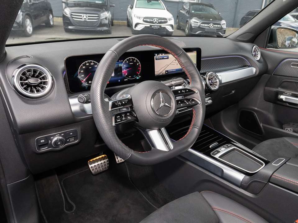 Mercedes-Benz GLB 180 - Imagem 4
