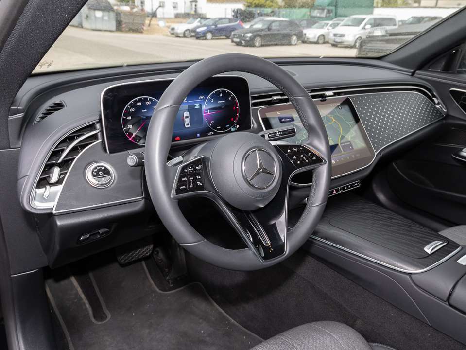 Mercedes-Benz E 200 - Imagem 4