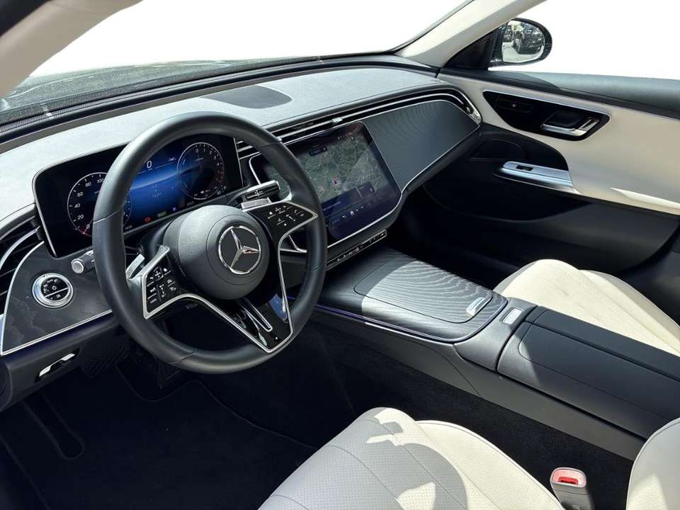 Mercedes-Benz E 300 - Imagem 9