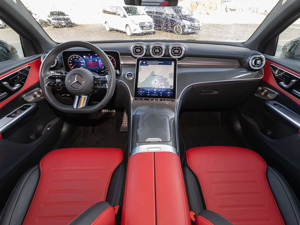 Mercedes-Benz GLC 300 - Imagem 9
