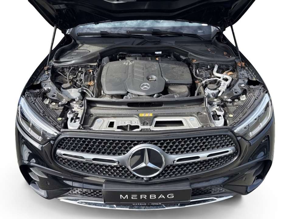 Mercedes-Benz GLC 220 - Imagem 11