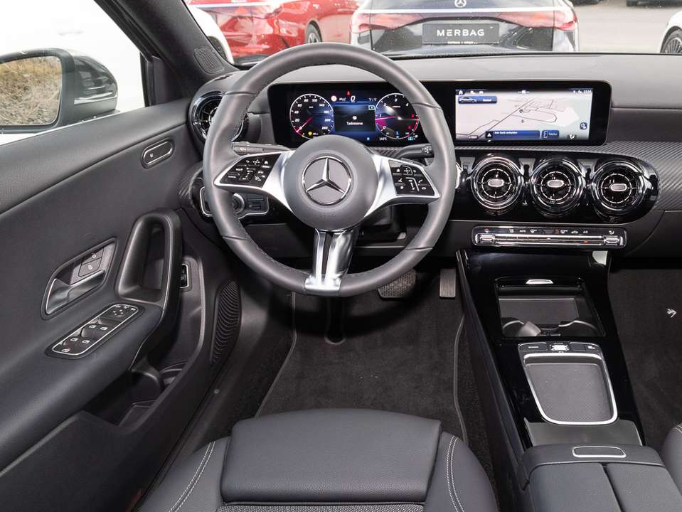 Mercedes-Benz A 200 - Imagem 6