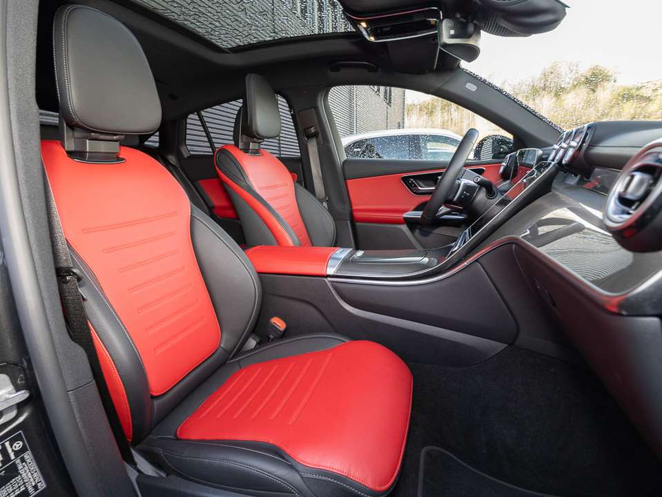 Mercedes-Benz GLC 300 - Imagem 10