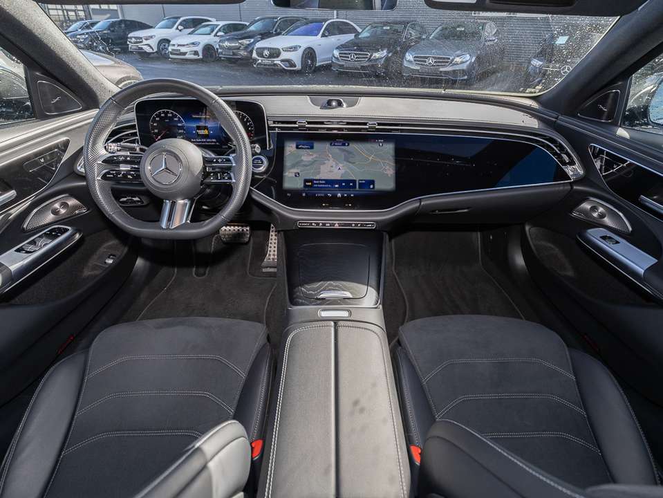 Mercedes-Benz E 300 - Imagem 9