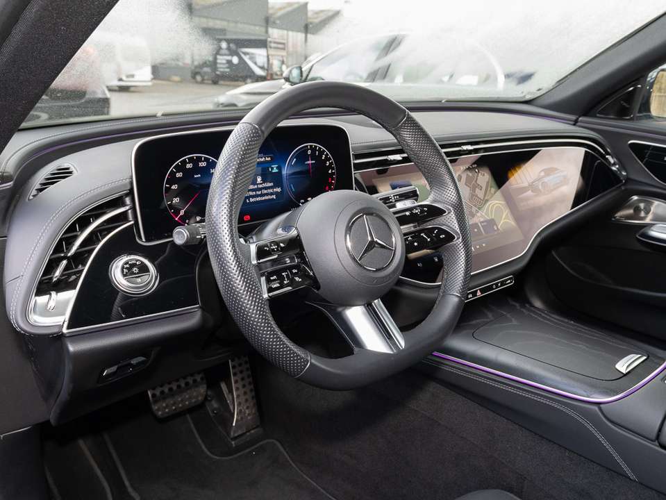 Mercedes-Benz E 300 - Imagem 4