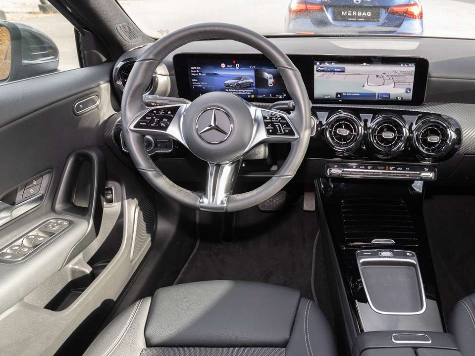 Mercedes-Benz A 180 - Imagem 6