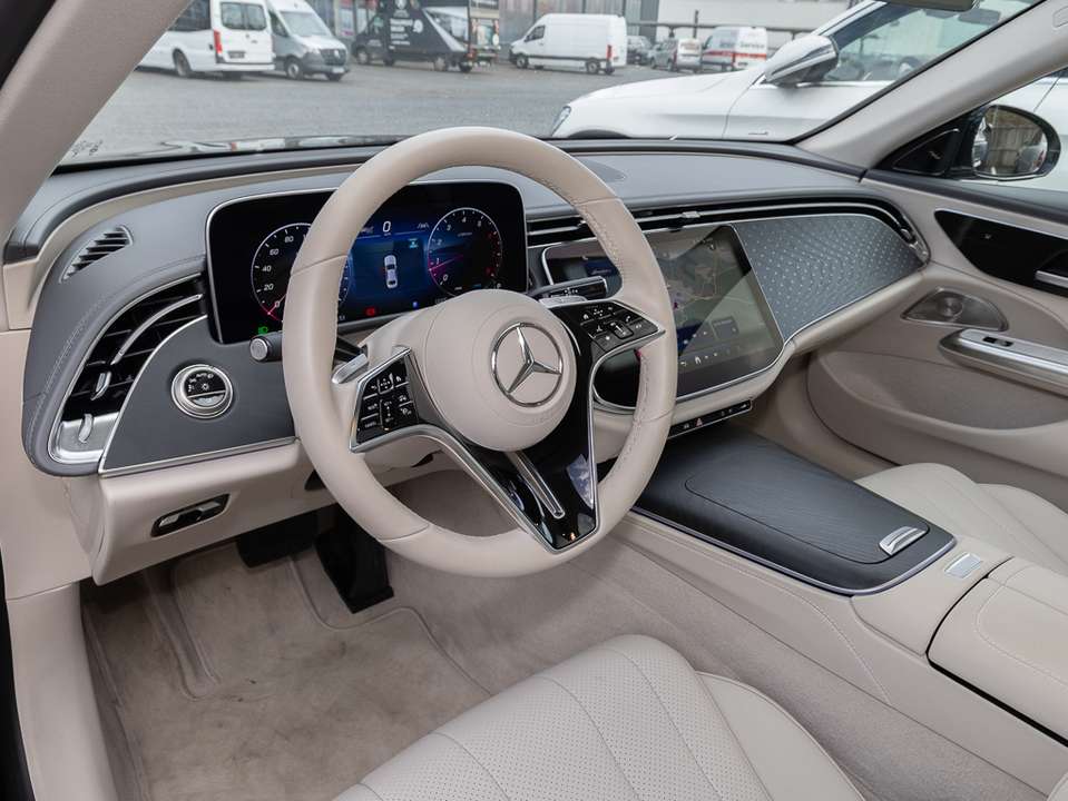 Mercedes-Benz E 200 - Imagem 4