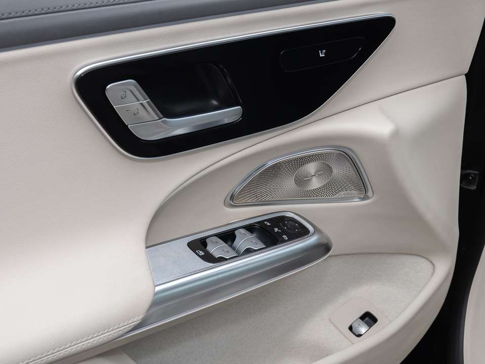 Mercedes-Benz E 200 - Imagem 5