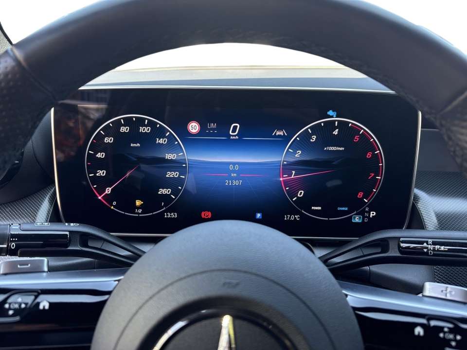 Mercedes-Benz GLC 200 - Imagem 10
