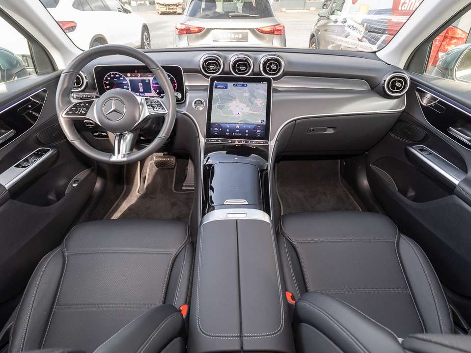 Mercedes-Benz GLC 200 - Imagem 9
