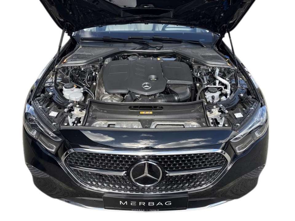 Mercedes-Benz E 200 - Imagem 11