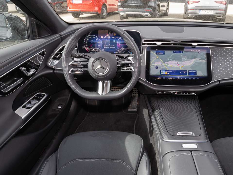 Mercedes-Benz E 200 - Imagem 6