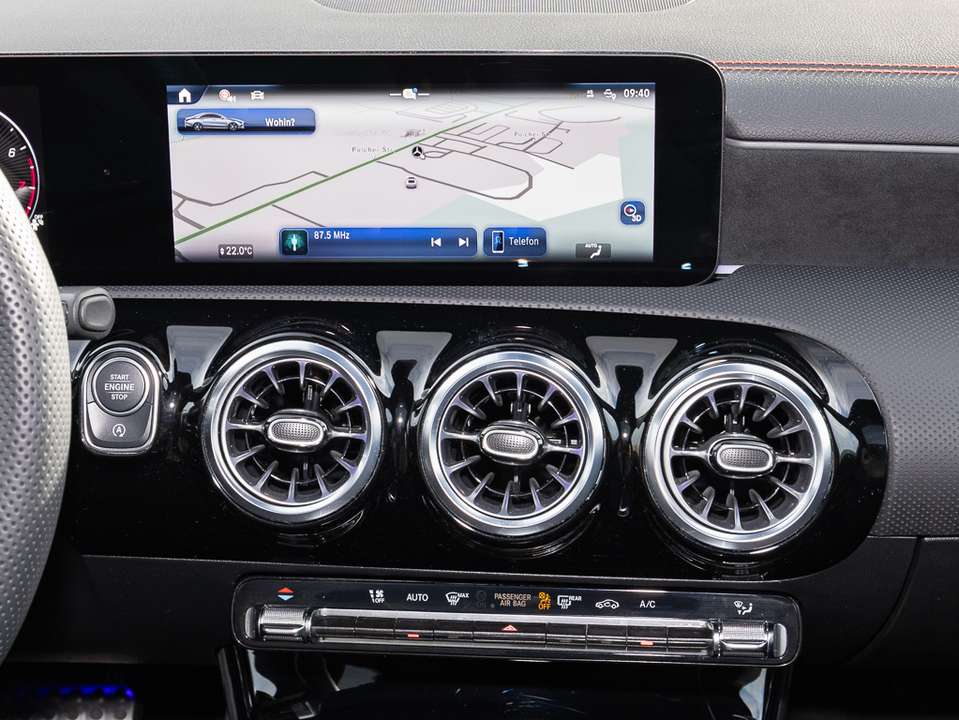 Mercedes-Benz CLA 180 - Imagem 7