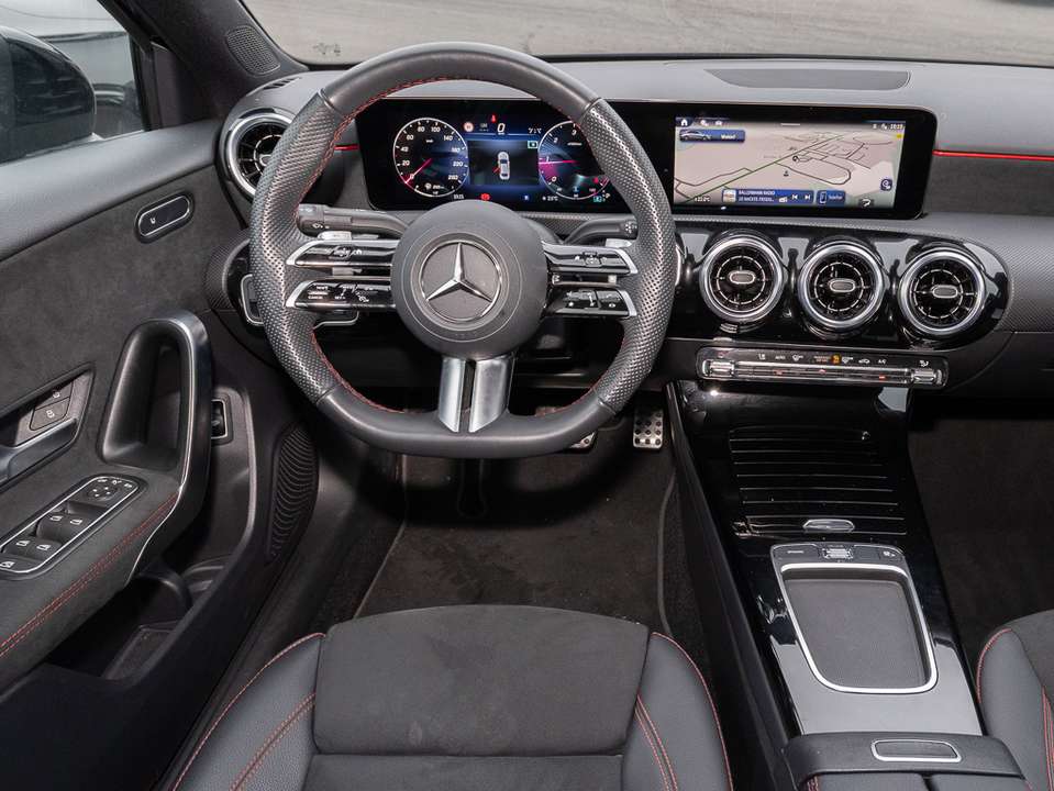 Mercedes-Benz A 180 - Imagem 6