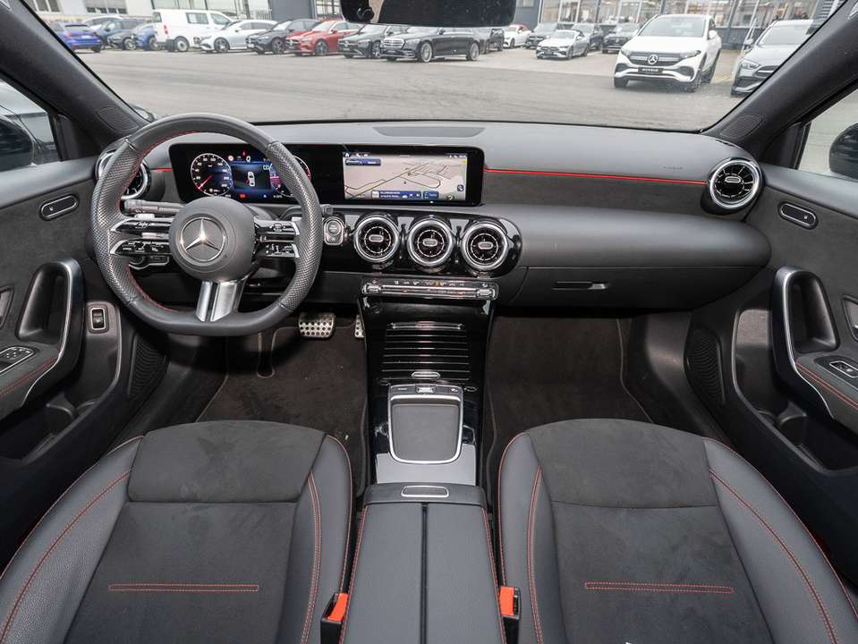Mercedes-Benz A 180 - Imagem 10