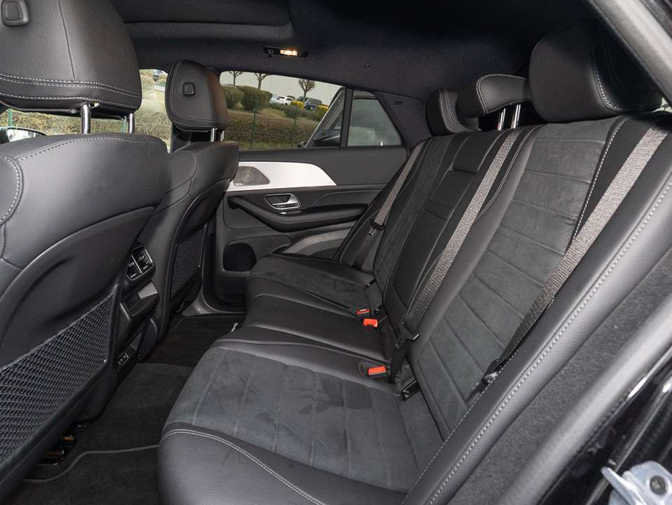 Mercedes-Benz GLE 300 - Imagem 12