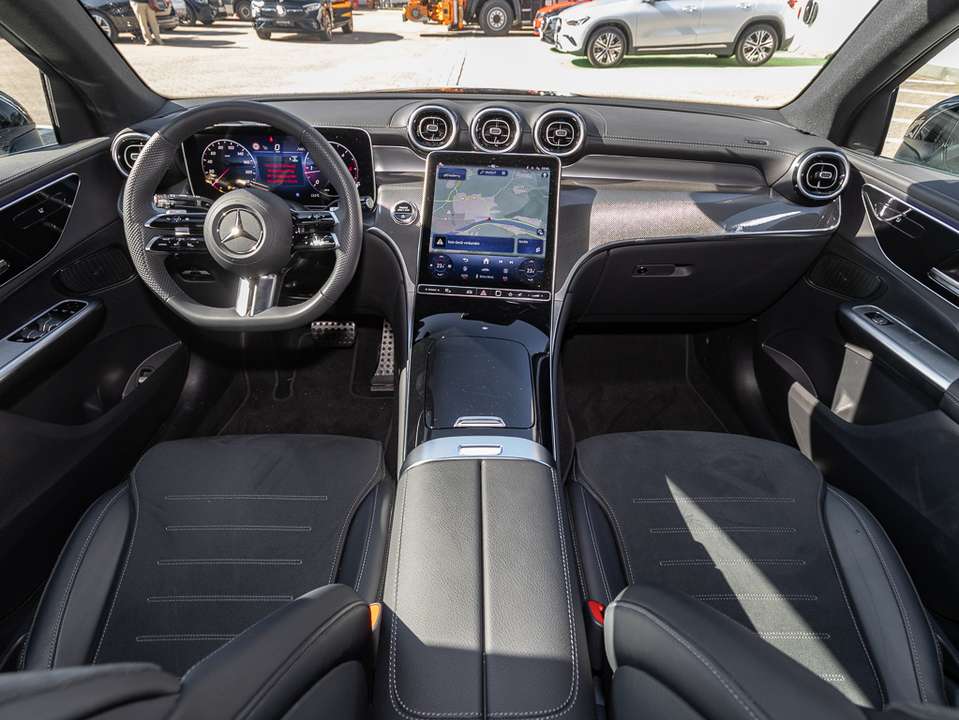 Mercedes-Benz GLC 200 - Imagem 9