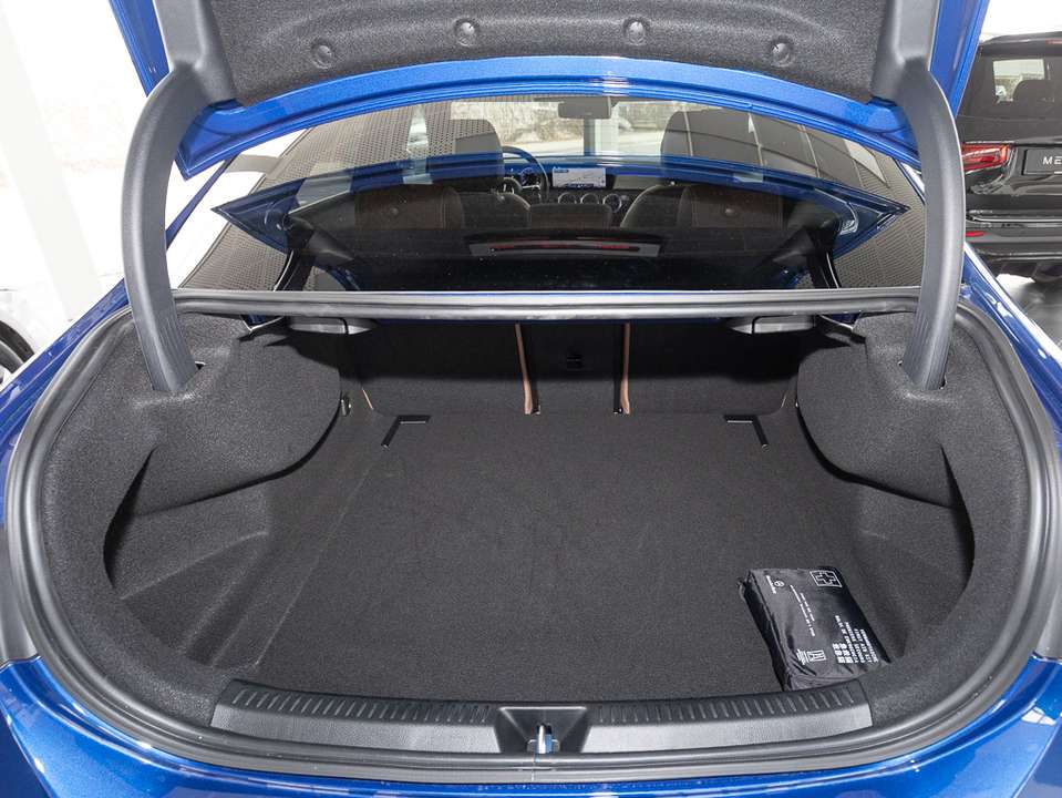 Mercedes-Benz A 180 - Imagem 13