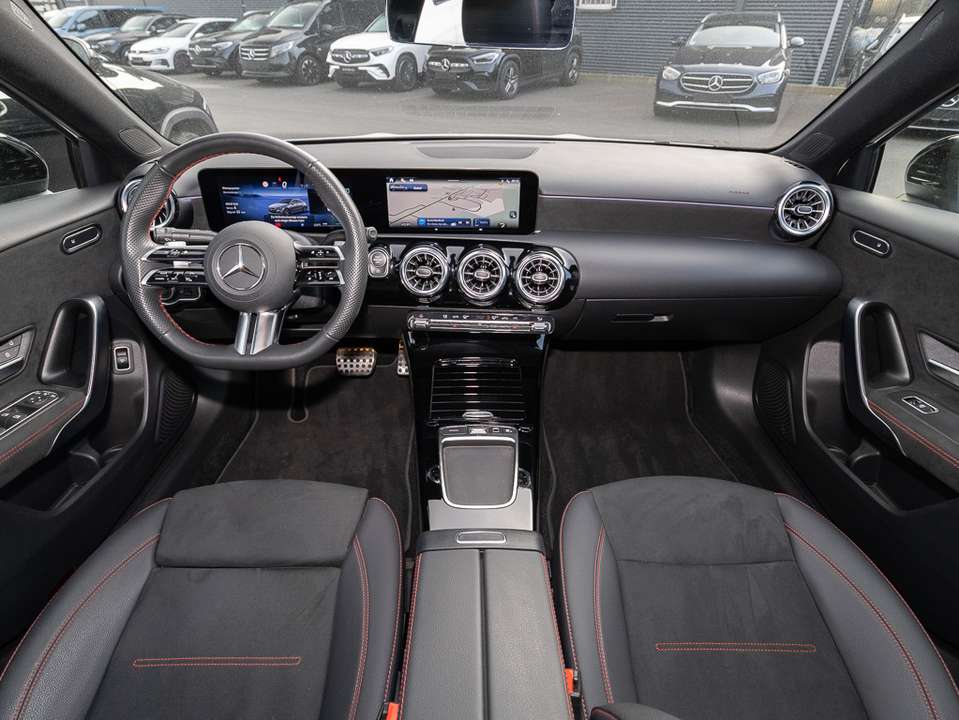 Mercedes-Benz A 220 - Imagem 10