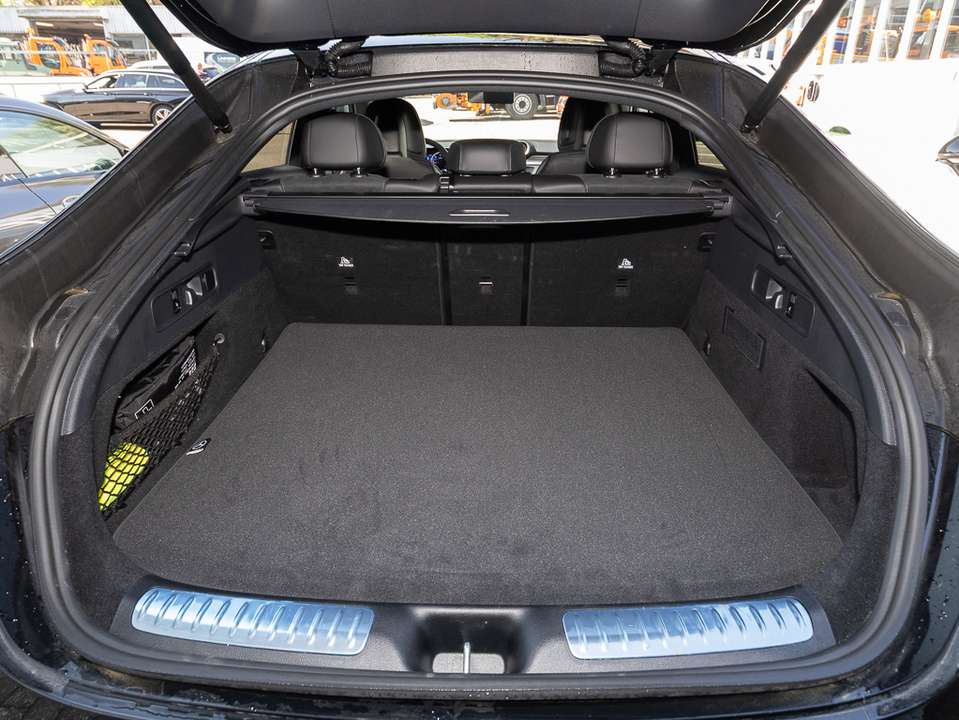 Mercedes-Benz GLC 200 - Imagem 13