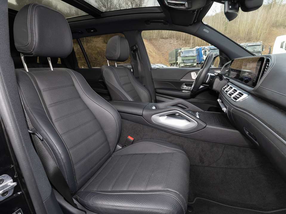 Mercedes-Benz GLS 450 - Imagem 11
