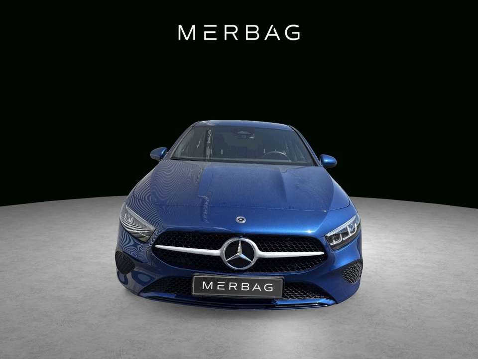 Mercedes-Benz A 180 - Imagem 2