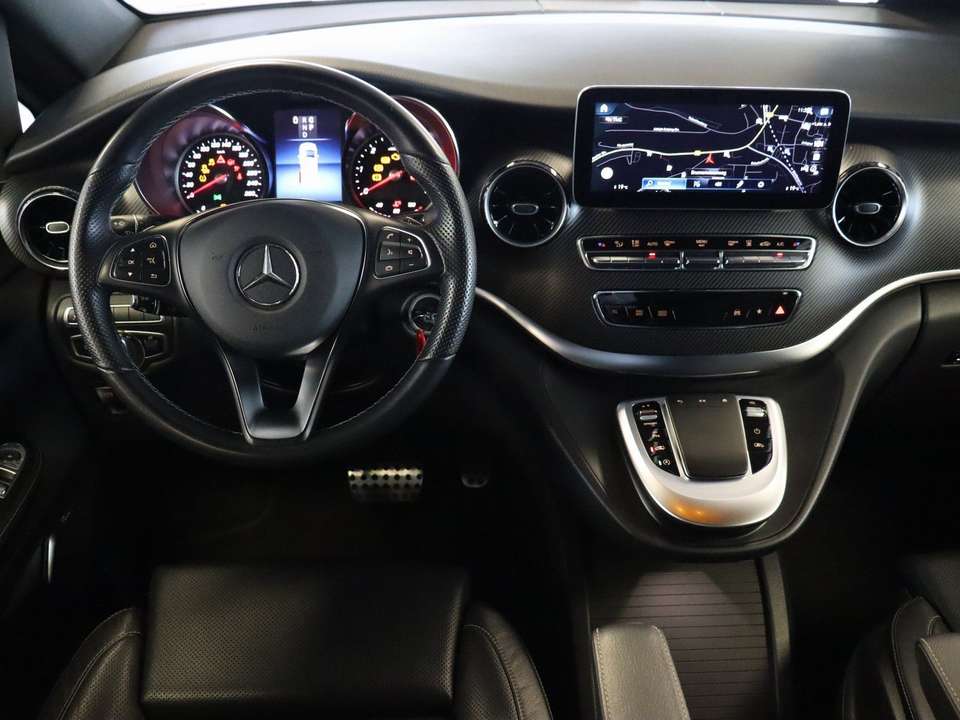Mercedes-Benz V 250 - Imagem 12