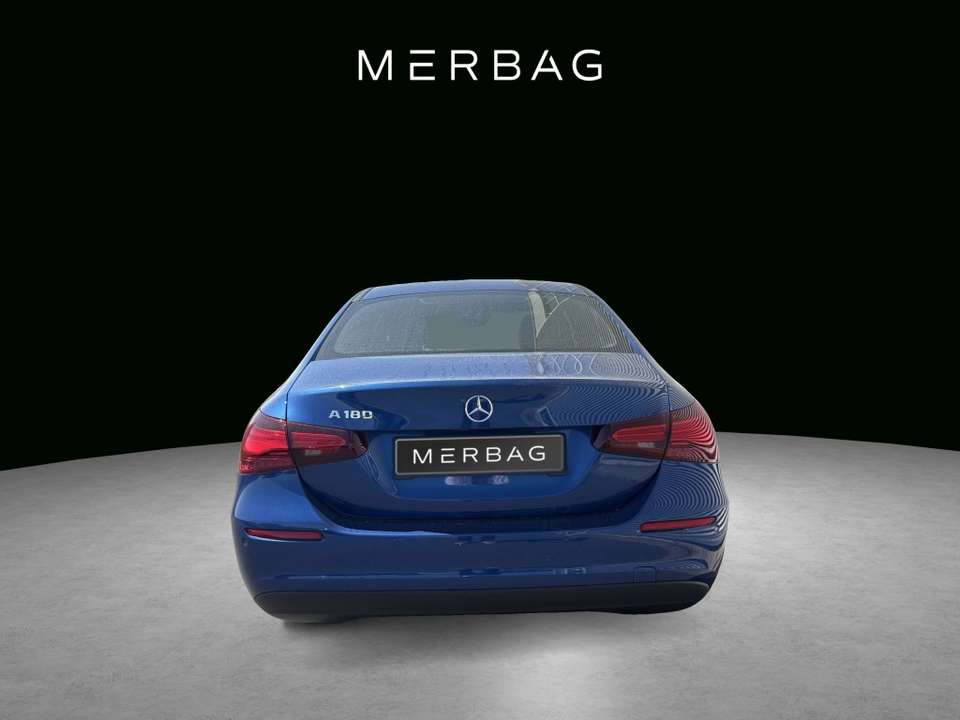 Mercedes-Benz A 180 - Imagem 6