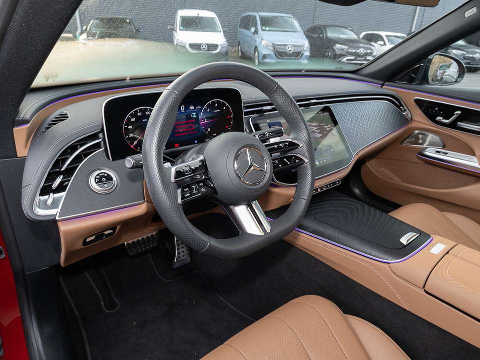 Mercedes-Benz E 220 - Imagem 4