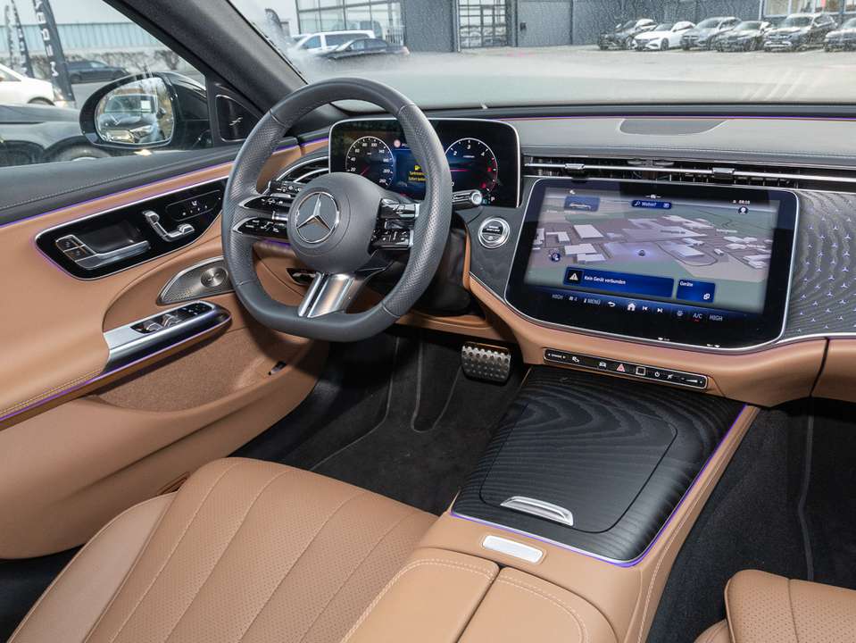 Mercedes-Benz E 220 - Imagem 6