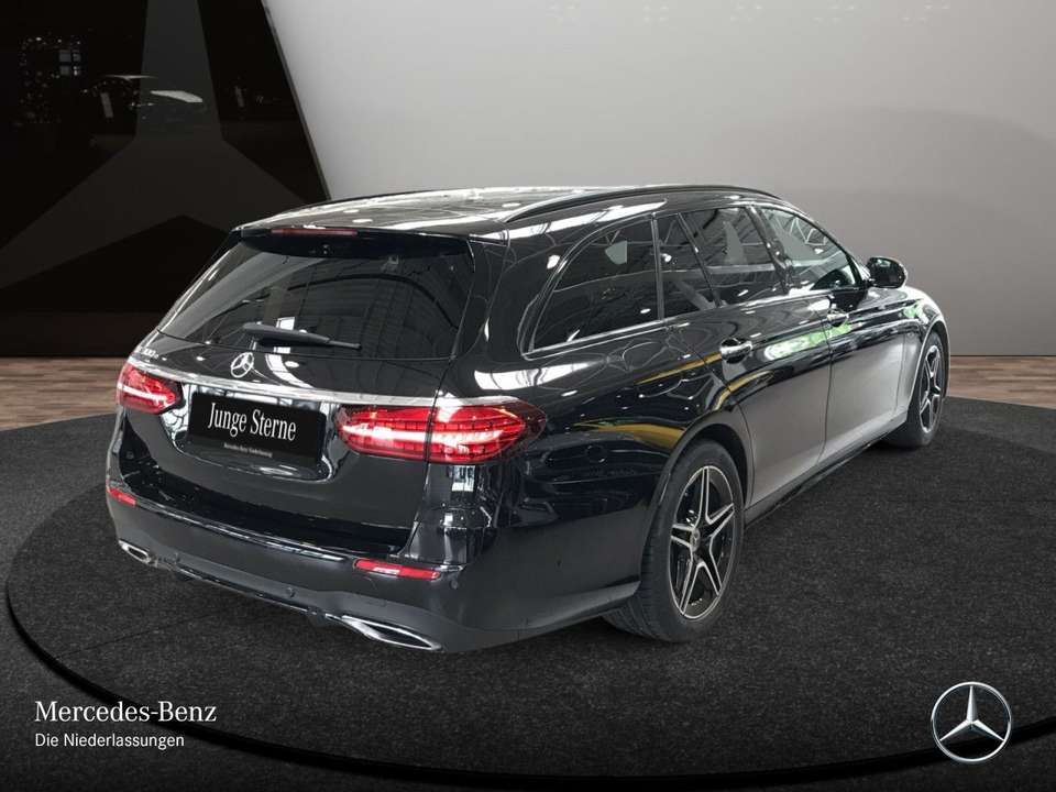 Mercedes-Benz E 300 - Imagem 8