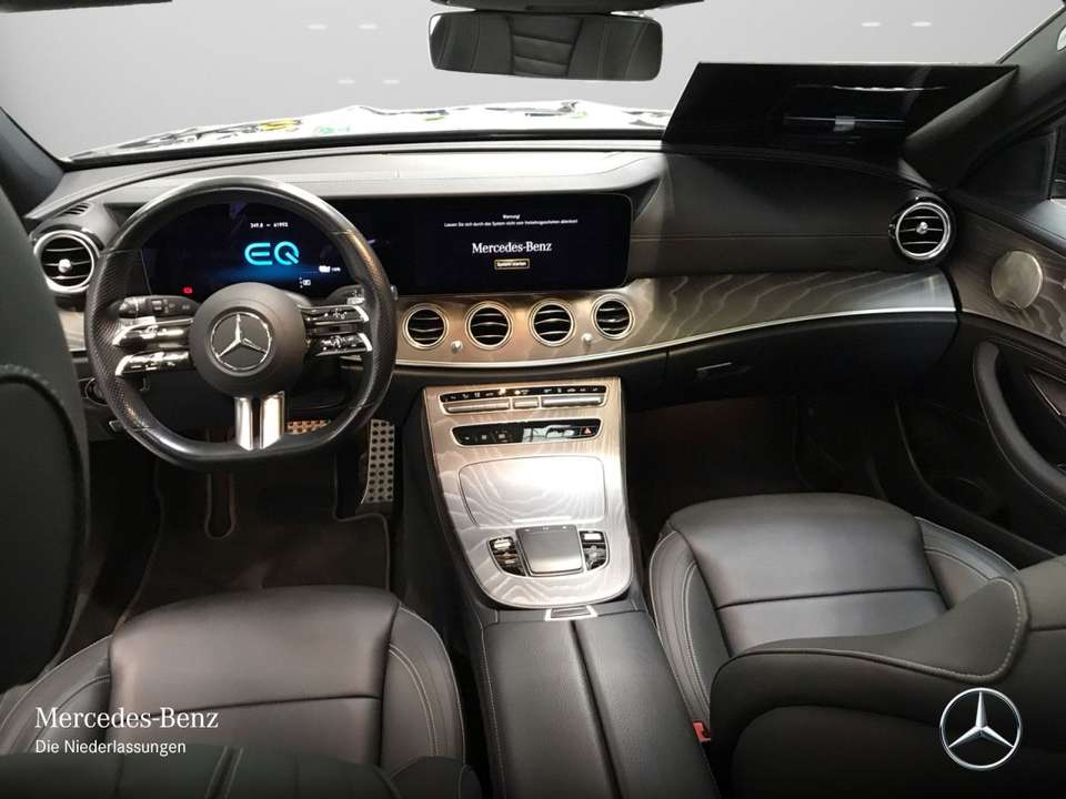 Mercedes-Benz E 300 - Imagem 13