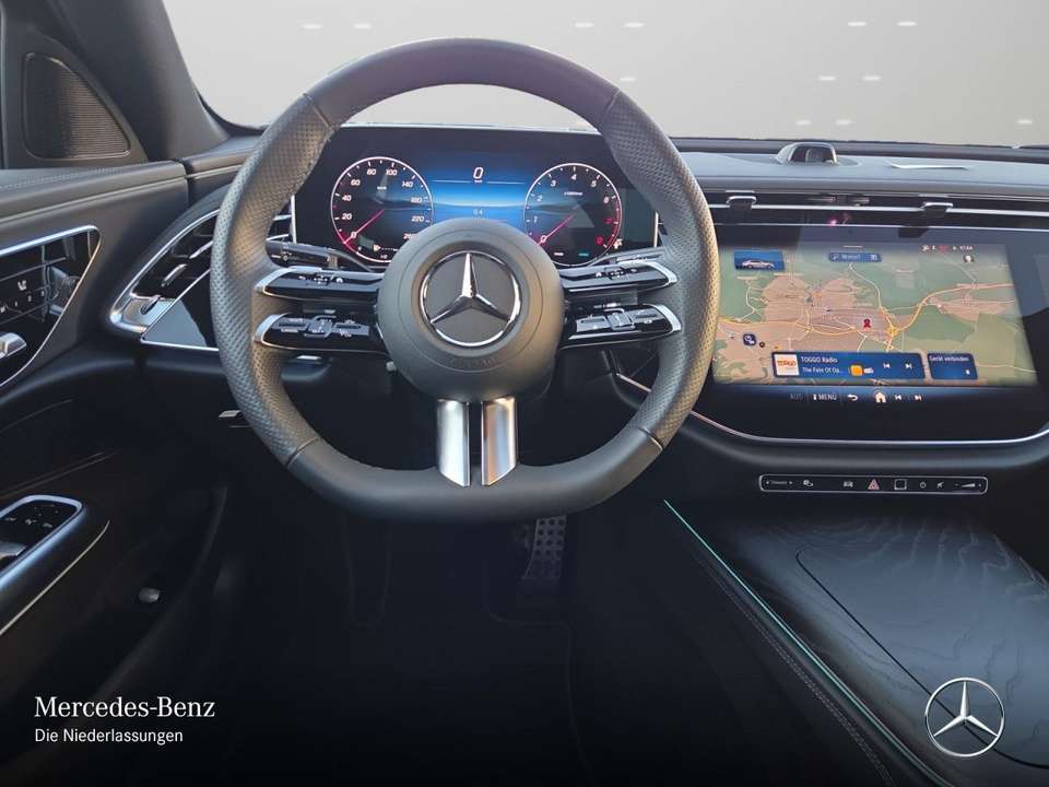 Mercedes-Benz E 200 - Imagem 13