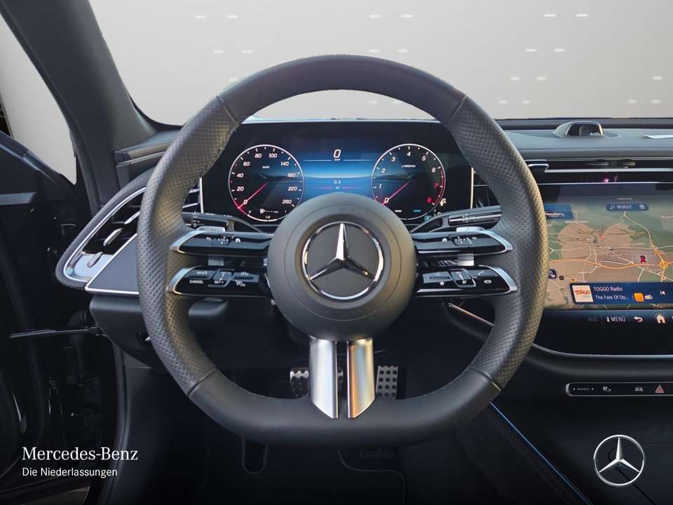 Mercedes-Benz E 200 - Imagem 14