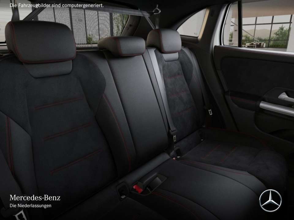 Mercedes-Benz GLA 200 - Imagem 12