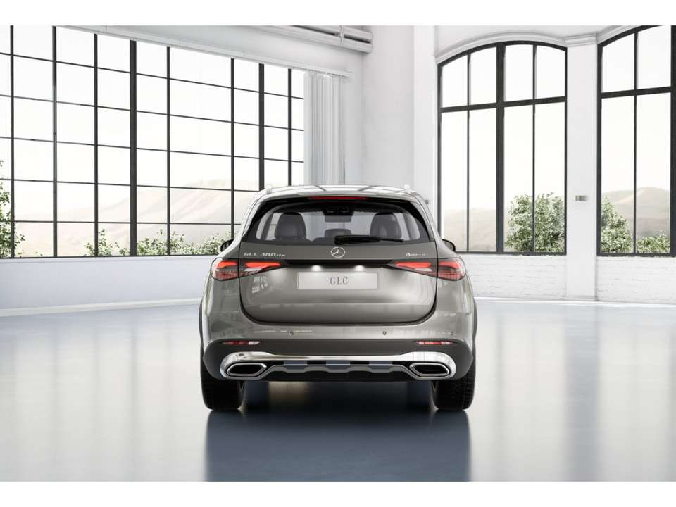 Mercedes-Benz GLC 300 - Imagem 12