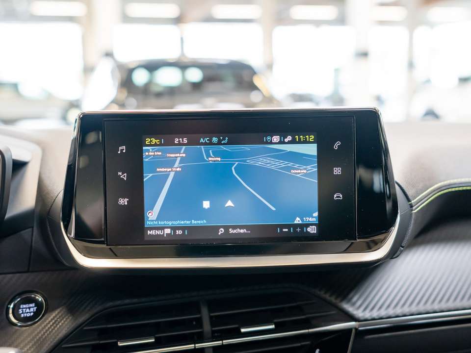 Peugeot e-208 - Imagem 11