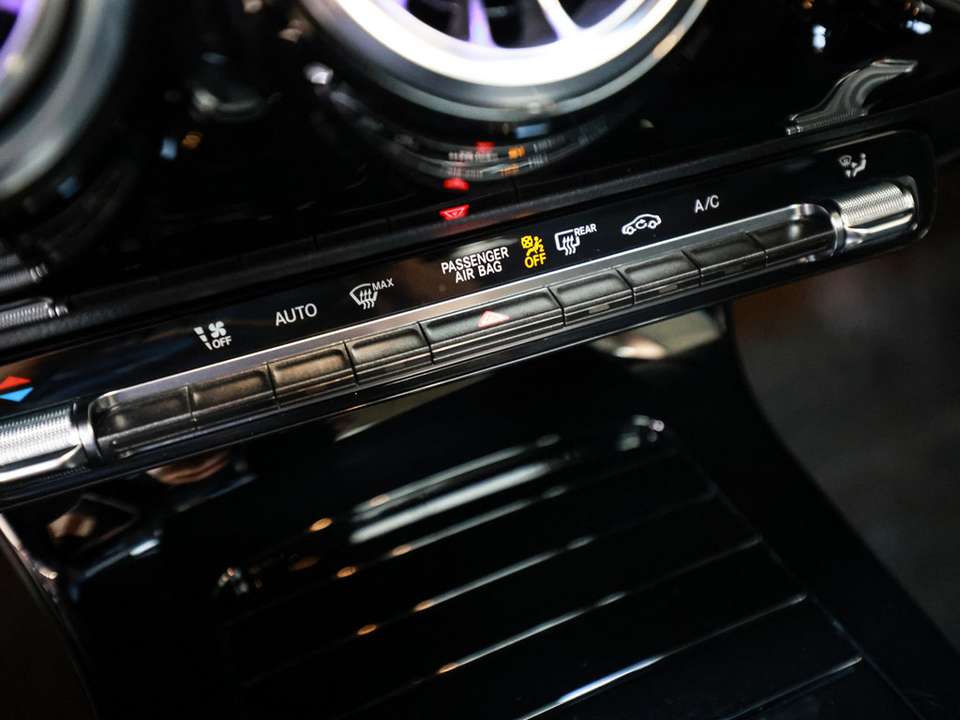 Mercedes-Benz CLA 180 - Imagem 15